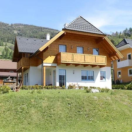 Apartment In St Michael Near Ski Slopes Lägenhet