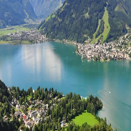 In St Michael Near Slopes Daire